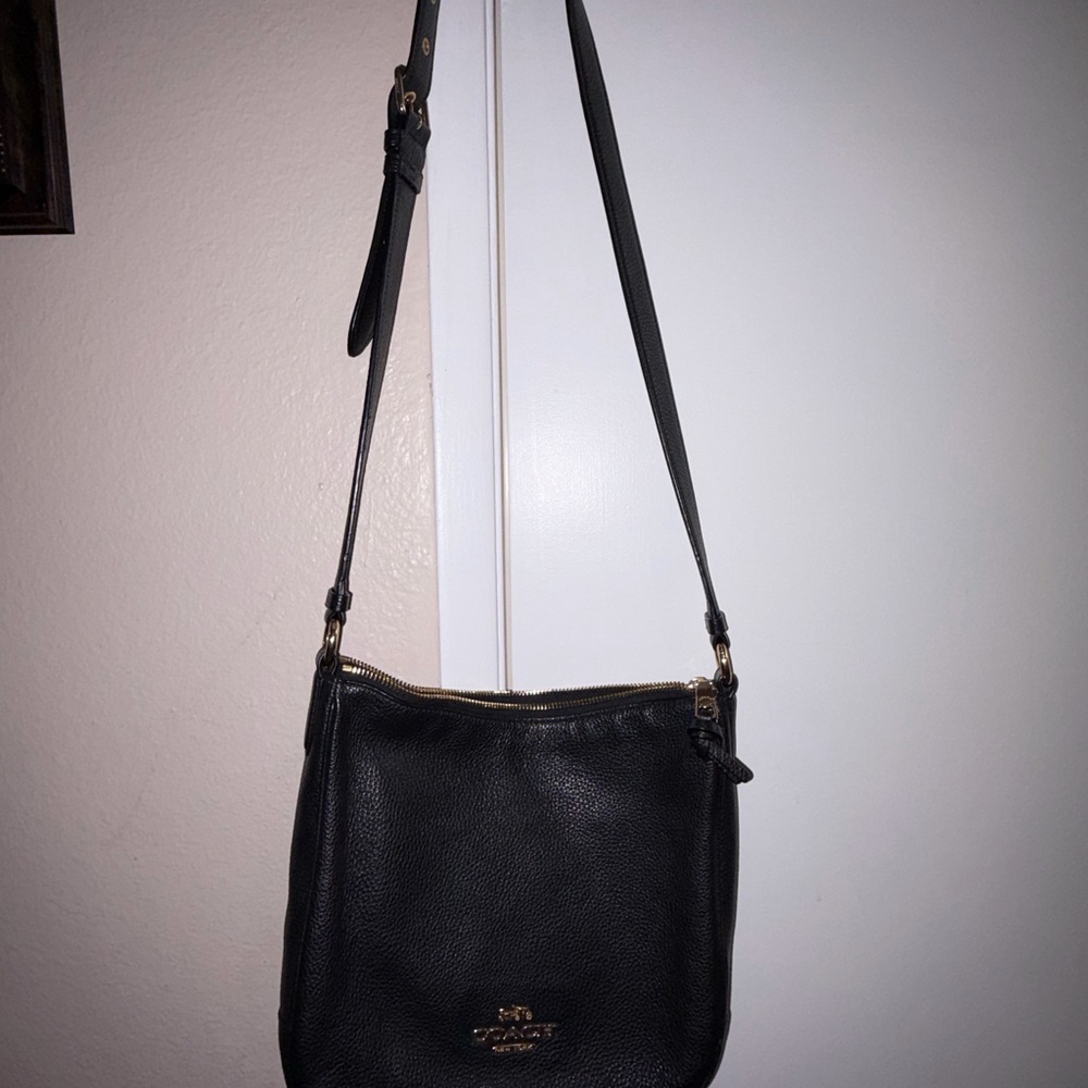🖤 Coach Black Pebbled Leather Crossbody Bag | Adjustable Strap 🖤
